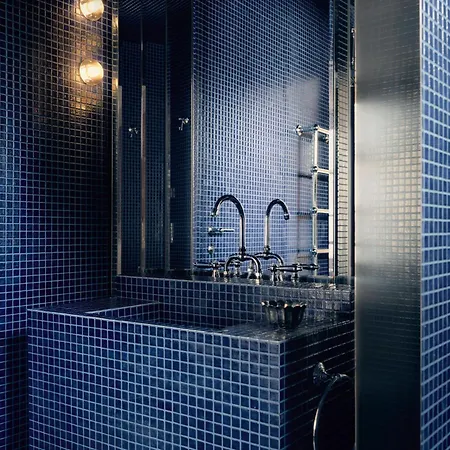 Pied A Terre Madeleine Apartment *